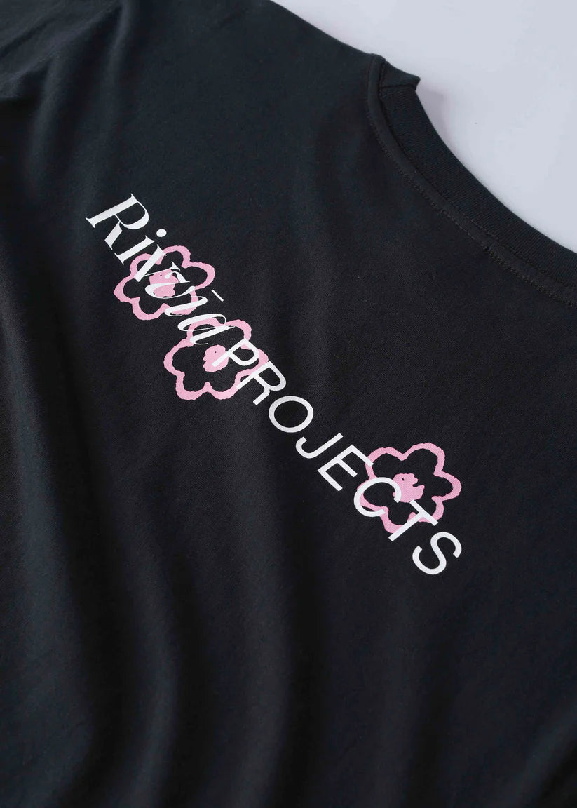 Rivvia Bouquet Tee - Black